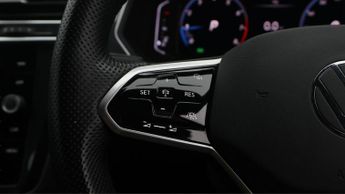 Volkswagen Tiguan R-LINE TSI DSG