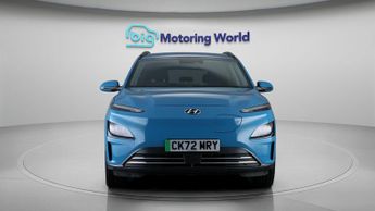 Hyundai KONA PREMIUM