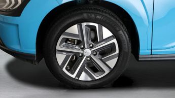 Hyundai KONA PREMIUM