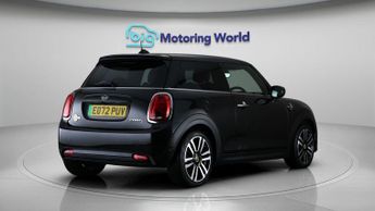 MINI Electric Hatch COOPER S LEVEL 2