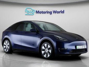 Tesla Model Y LONG RANGE AWD
