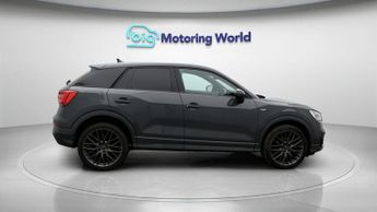 Audi Q2 TDI S LINE BLACK EDITION