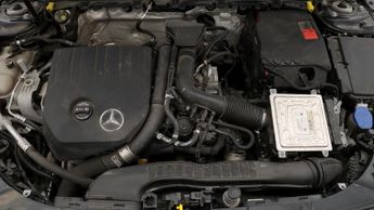 Mercedes-Benz CLA CLA 180 AMG LINE PREMIUM PLUS