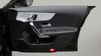 Mercedes-Benz CLA CLA 180 AMG LINE PREMIUM PLUS