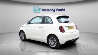 Fiat 500e ACTION