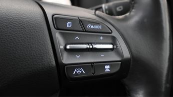 Hyundai KONA PREMIUM