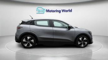 Renault Megane E-Tech EQUILIBRE