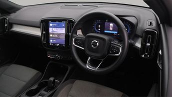 Volvo XC40 B3 CORE