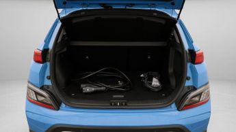 Hyundai KONA PREMIUM