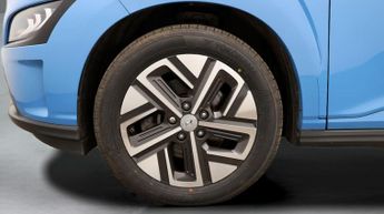 Hyundai KONA PREMIUM