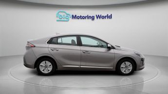 Hyundai IONIQ PREMIUM