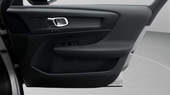 Volvo XC40 RECHARGE PLUS