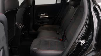 Mercedes-Benz GLA GLA 200 AMG LINE PREMIUM