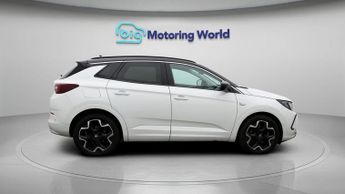 Vauxhall Grandland ELITE