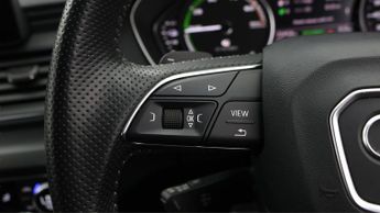 Audi Q5 TFSI E S LINE QUATTRO