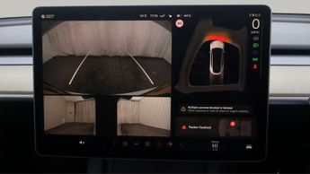 Tesla Model Y PERFORMANCE AWD