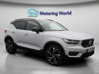Volvo XC40 T3 R-DESIGN PRO