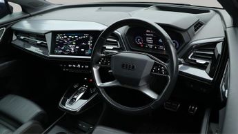 Audi Q4 e-tron S LINE