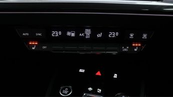 Audi Q4 e-tron S LINE