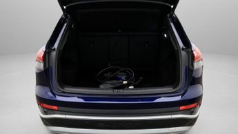 Audi Q4 e-tron S LINE