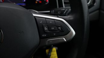 Volkswagen Taigo R-LINE TSI DSG