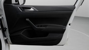 Volkswagen Taigo R-LINE TSI DSG