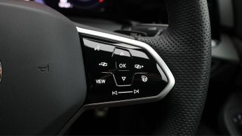 Volkswagen Golf R-LINE ETSI DSG