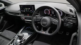 Audi A4 Avant AVANT TFSI S LINE BLACK EDITION