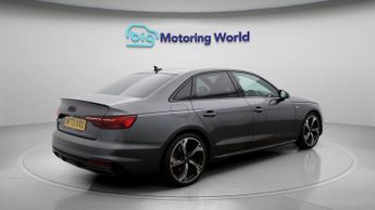 Audi A4 TFSI S LINE BLACK EDITION