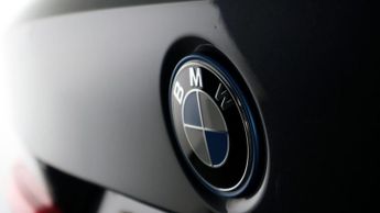 BMW 3 Series 330E M SPORT