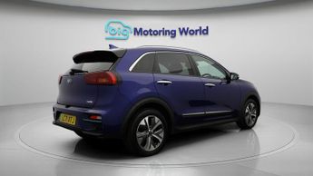 Kia Niro 4 PLUS