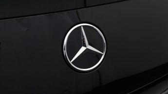 Mercedes-Benz E Class E 220 D 4MATIC AMG LINE