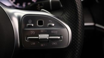 Mercedes-Benz E Class E 220 D 4MATIC AMG LINE