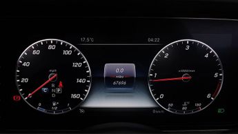 Mercedes-Benz E Class E 220 D 4MATIC AMG LINE