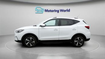 MG MG ZS TROPHY CONNECT