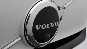 Volvo C40 RECHARGE PRO TWIN AWD