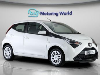 Toyota AYGO VVT-I X-PLAY TSS