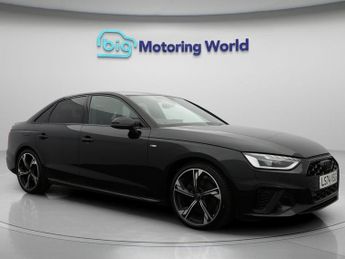 Audi A4 TFSI S LINE BLACK EDITION