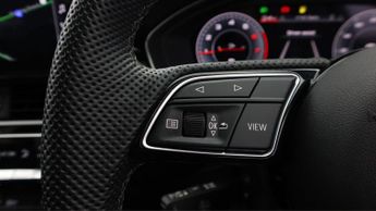 Audi A4 TFSI S LINE BLACK EDITION