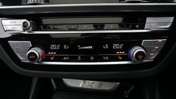 BMW iX3 PREMIER EDITION PRO