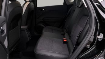 Renault Captur TECHNO E-TECH