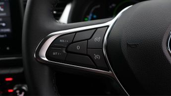 Renault Captur TECHNO E-TECH