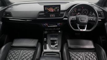 Audi Q5 TFSI E S LINE BLACK EDITION QUATTRO