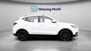 MG MG ZS EXCLUSIVE