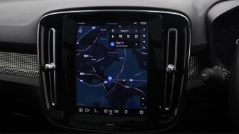 Volvo XC40 RECHARGE PRO TWIN AWD