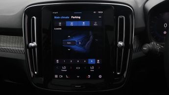 Volvo XC40 RECHARGE PRO TWIN AWD