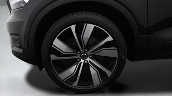 Volvo XC40 RECHARGE PRO TWIN AWD