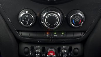 MINI Countryman COOPER CLASSIC