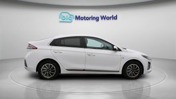 Hyundai IONIQ PREMIUM SE