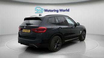 BMW iX3 PREMIER EDITION